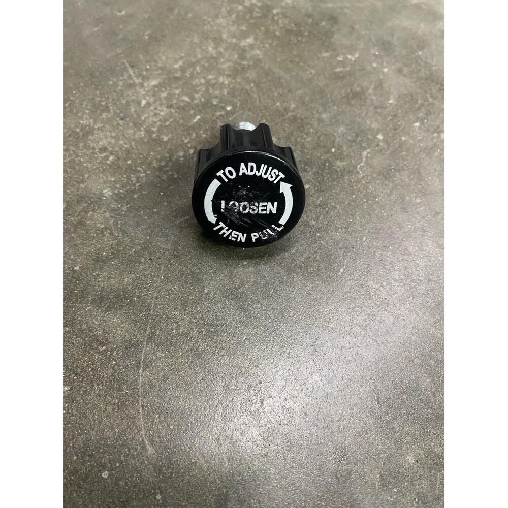 The DB Method Squat Machine Seat Adjuster KNOB Replacement Piece Only